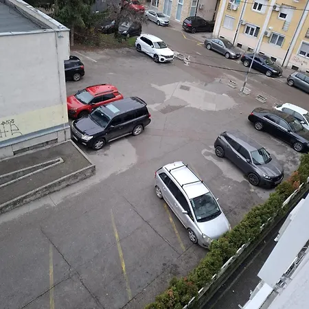 Urban Bl Lägenhet